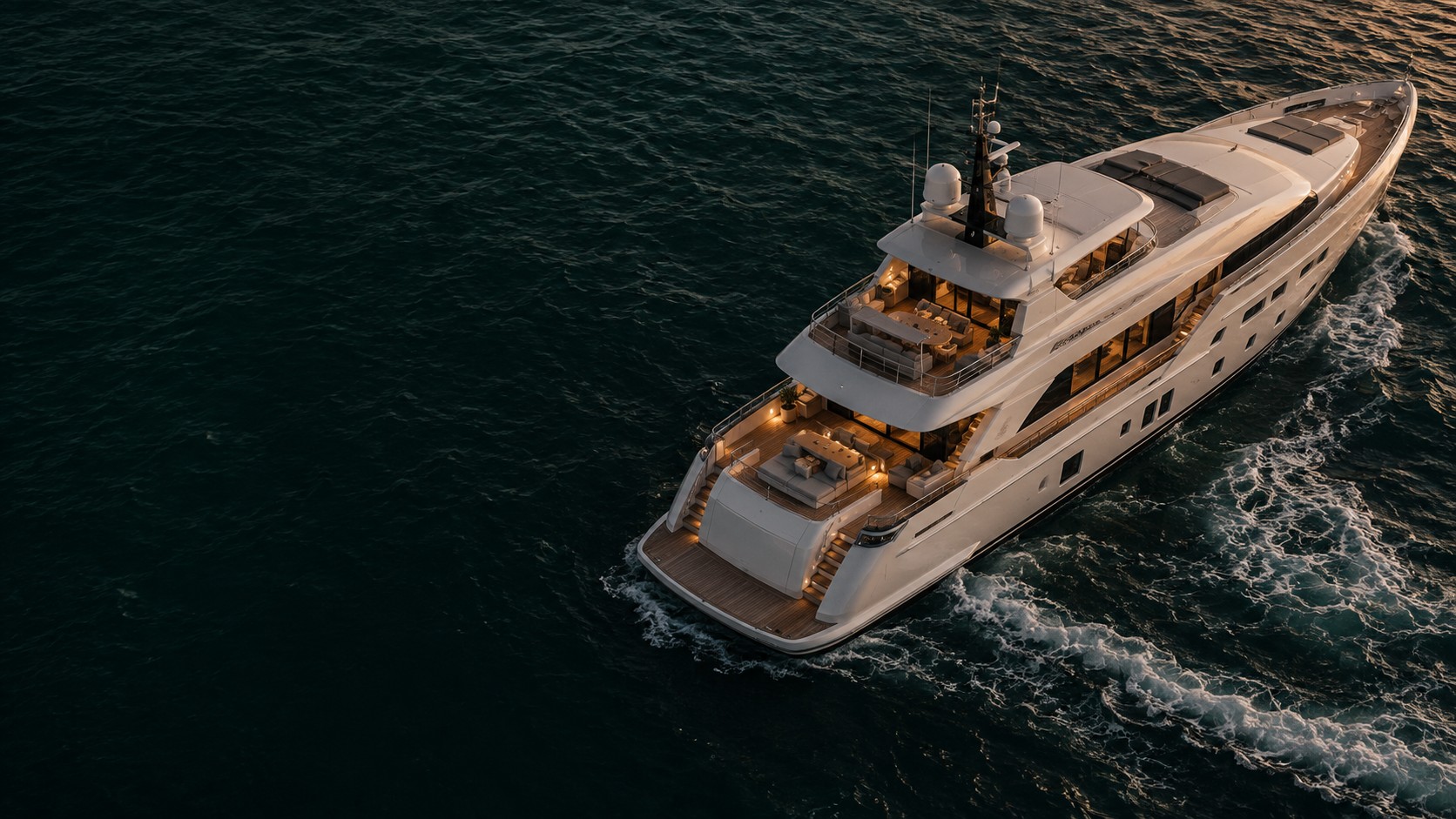 Yat ve refit konulu temsili görsel